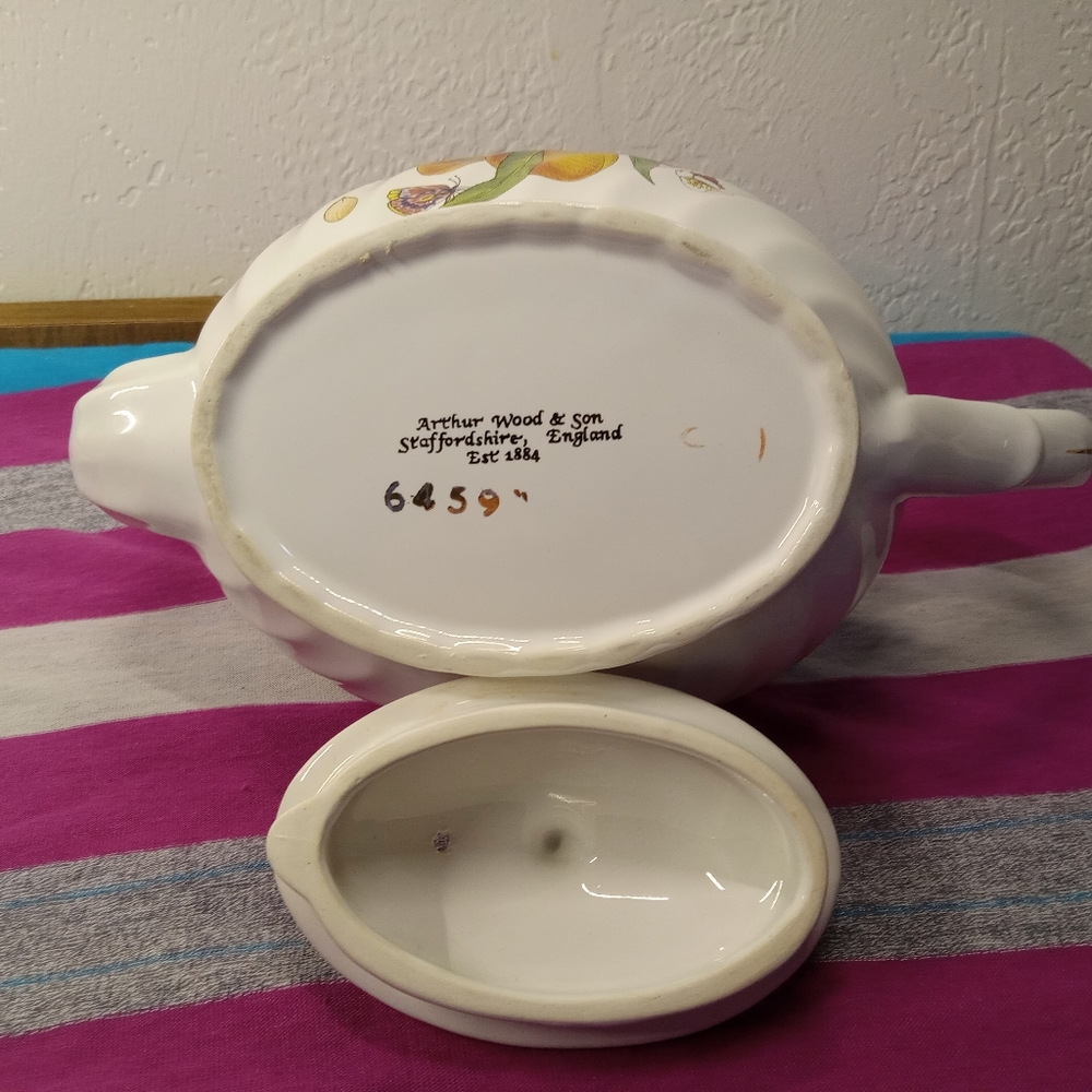 Arthur wood and son fine bone china tea pot
